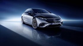 
									Mercedes-Benz EQS full								